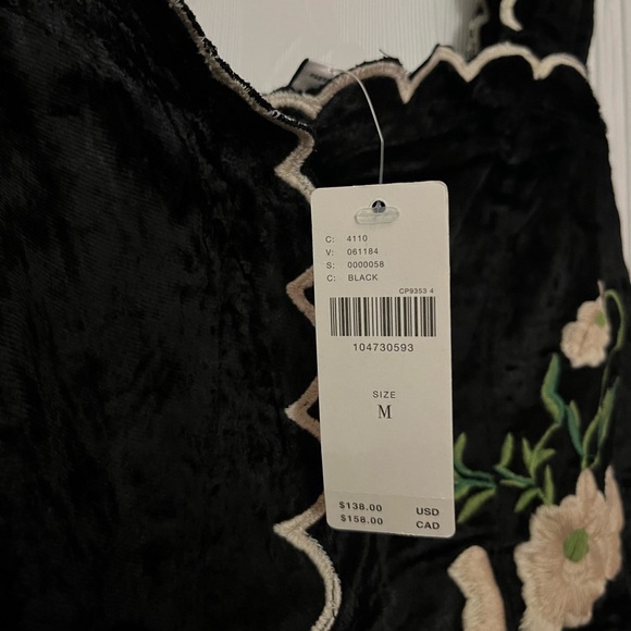 Maeve Velvet Ruffle-Strap Scallop Tea Towel Peplum Top - Picture 3 of 3